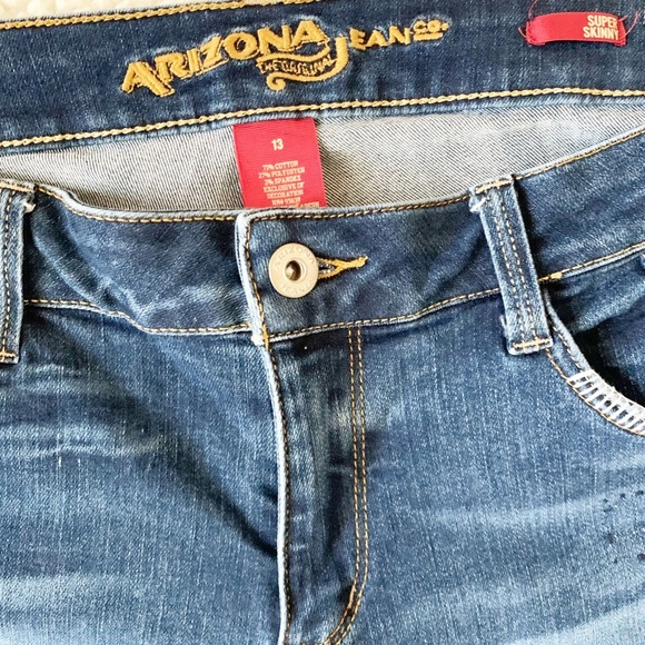 Size 13 Arizona Jeans - Picture 3 of 6